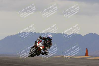 media/Jan-15-2023-SoCal Trackdays (Sun) [[c1237a034a]]/Turn 9 (2pm)/